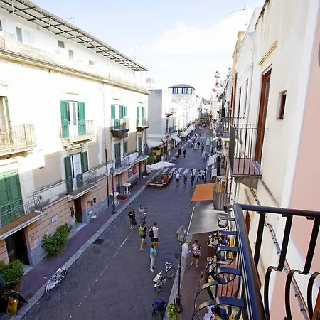 Luxury Vittorio Emanuele Ii Lipari (Isola Lipari)