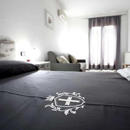 Luxury Vittorio Emanuele Ii 3* Lípara