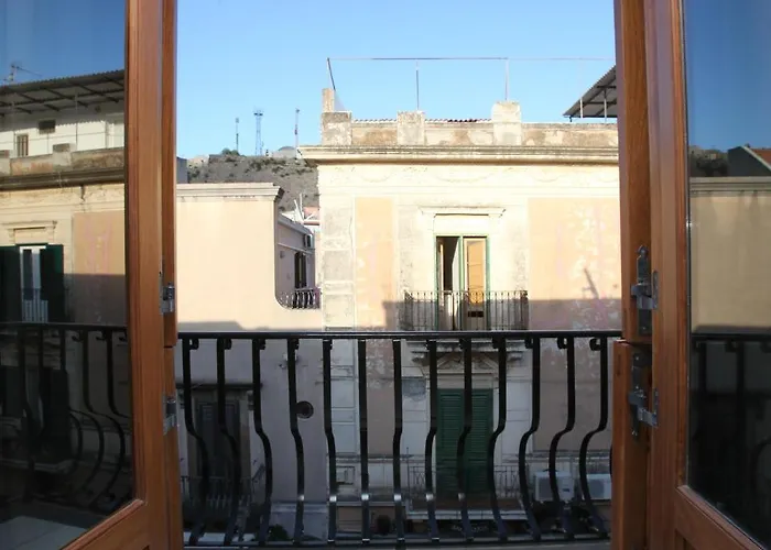 Luxury Vittorio Emanuele Ii Guest house Lipari (Isola Lipari)