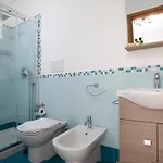Luxury Vittorio Emanuele Ii Гостевой дом Липари