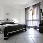 Luxury Vittorio Emanuele Ii Гостевой дом Липари