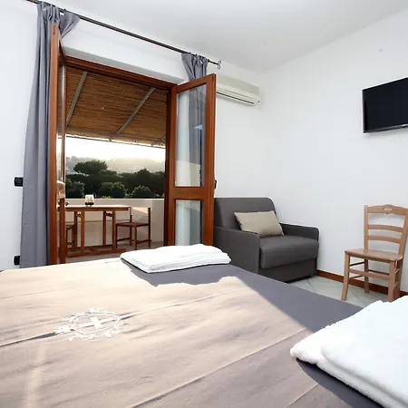 بيت ضيافة Luxury Vittorio Emanuele Ii 3*