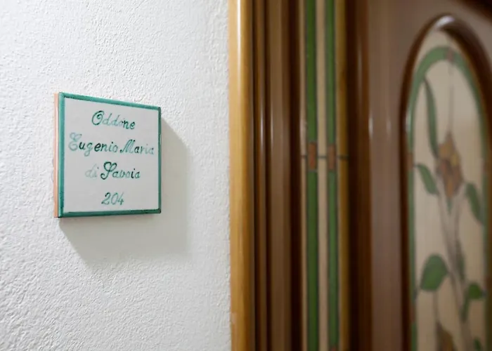 Luxury Vittorio Emanuele Ii 3*