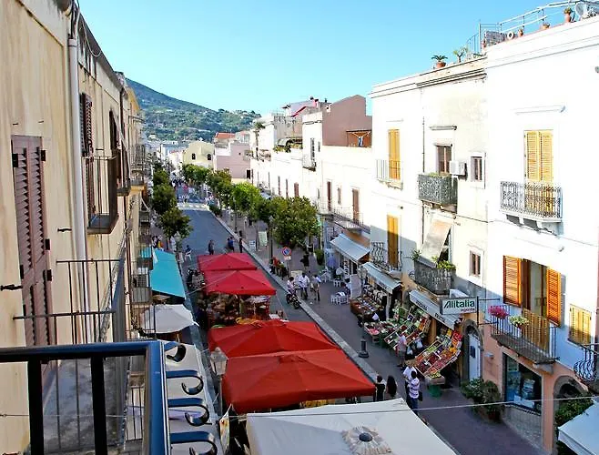 Luxury Vittorio Emanuele Ii Lipari (Isola Lipari)