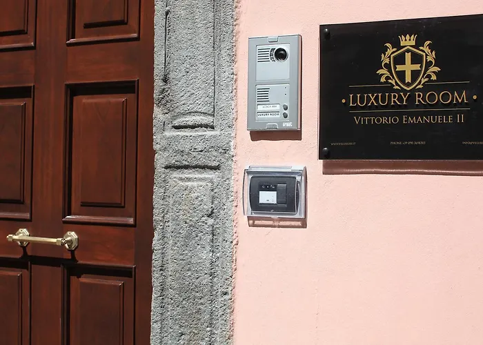 Luxury Vittorio Emanuele Ii